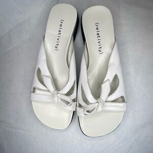 Relativity Slide On Strappy White Leather Sandals Ferris 8M